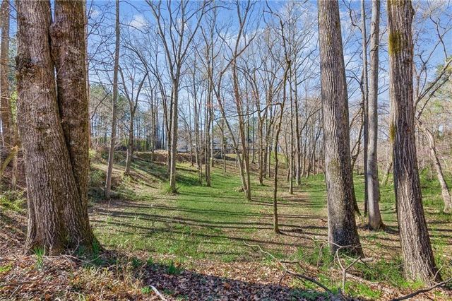 11637 Brown Bridge Road, Covington, GA 30016