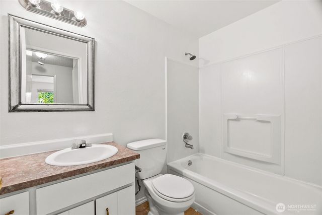 921 185th Street Ct E, Spanaway, WA 98387