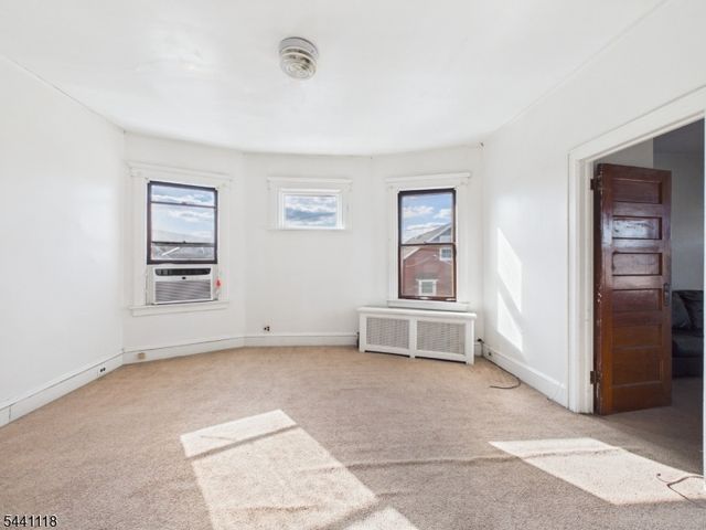 139 Fairview Ave, Prospect Park Boro, NJ 07508