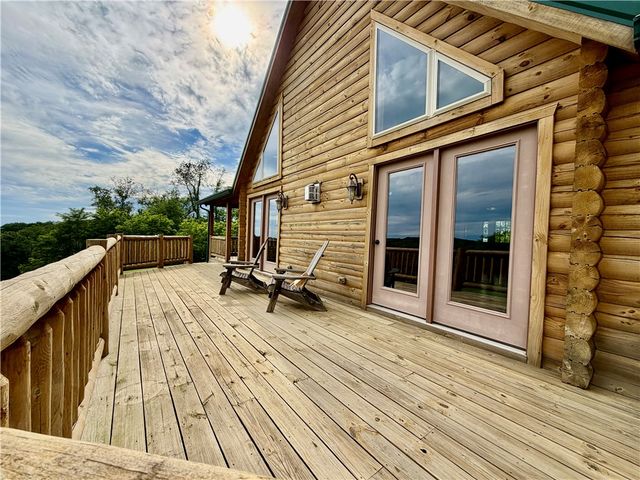 498 Lockwood Rd., Washington Twp, PA 15632
