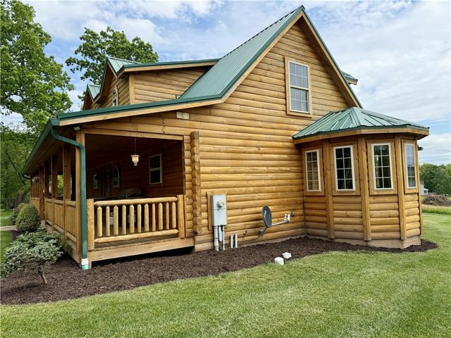 498 Lockwood Rd., Washington Twp, PA 15632