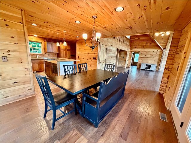 498 Lockwood Rd., Washington Twp, PA 15632