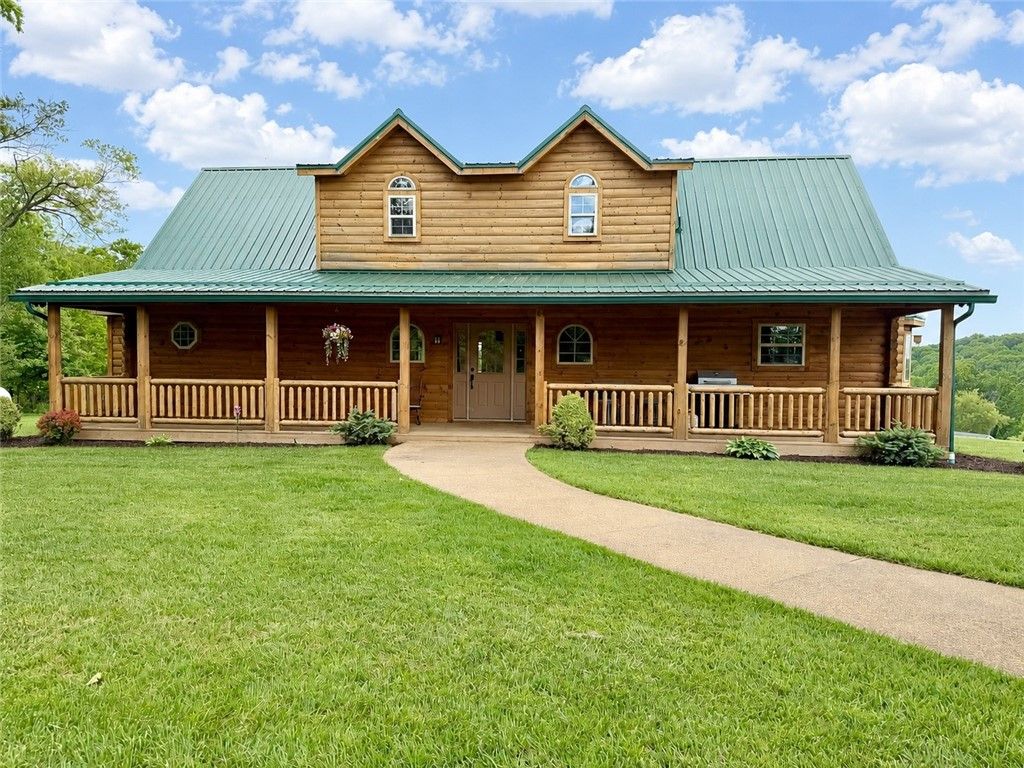 498 Lockwood Rd., Washington Twp, PA 15632