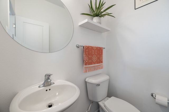 210 80th Street 104, West Des Moines, IA 50266