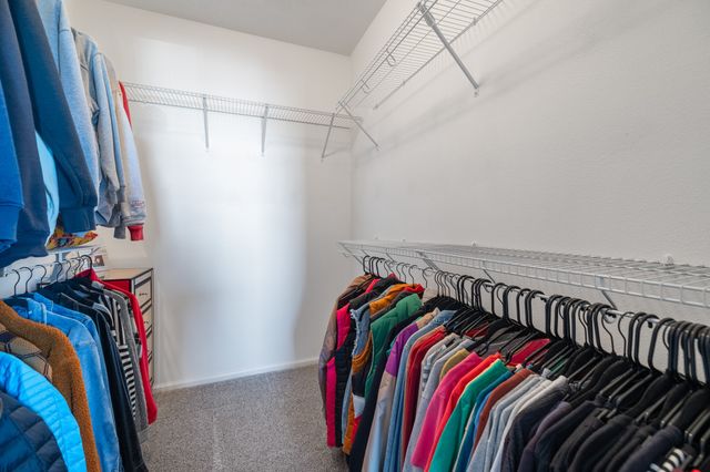 210 80th Street 104, West Des Moines, IA 50266