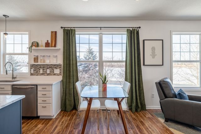 210 80th Street 104, West Des Moines, IA 50266