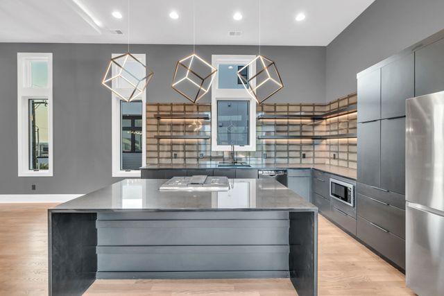 15A Fern Ave, Nashville, TN 37207