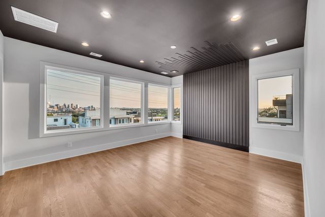 15A Fern Ave, Nashville, TN 37207