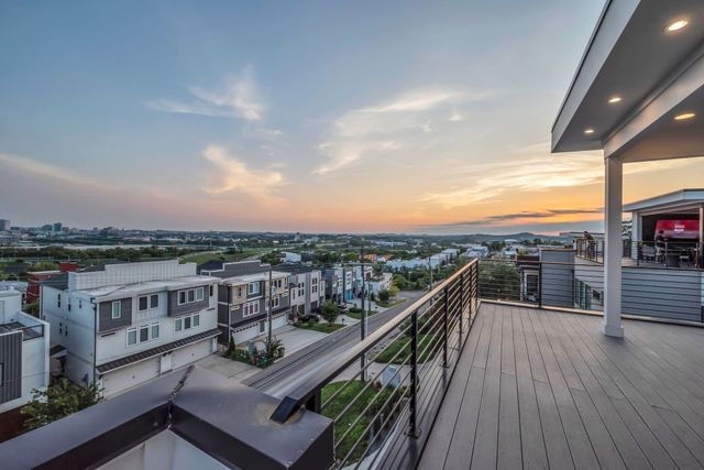 15A Fern Ave, Nashville, TN 37207