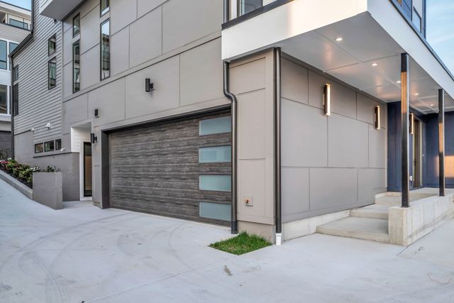 15A Fern Ave, Nashville, TN 37207