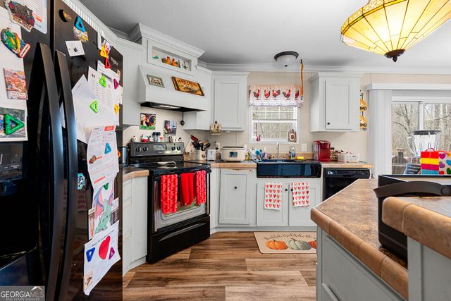 888 Minardi Drive, Hogansville, GA 30230