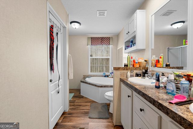 888 Minardi Drive, Hogansville, GA 30230