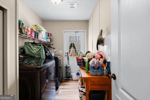 888 Minardi Drive, Hogansville, GA 30230