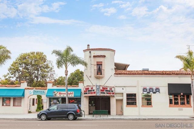 522 4TH STREET A, Encinitas, CA 92024