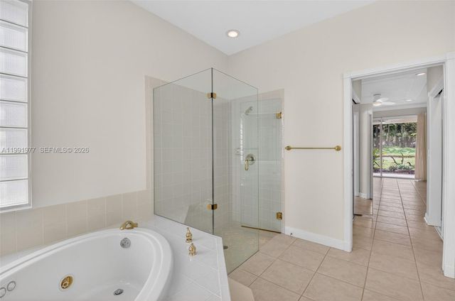 7700 Monarch Ct, Delray Beach, FL 33446