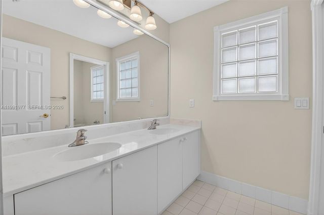 7700 Monarch Ct, Delray Beach, FL 33446