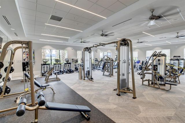 7700 Monarch Ct, Delray Beach, FL 33446