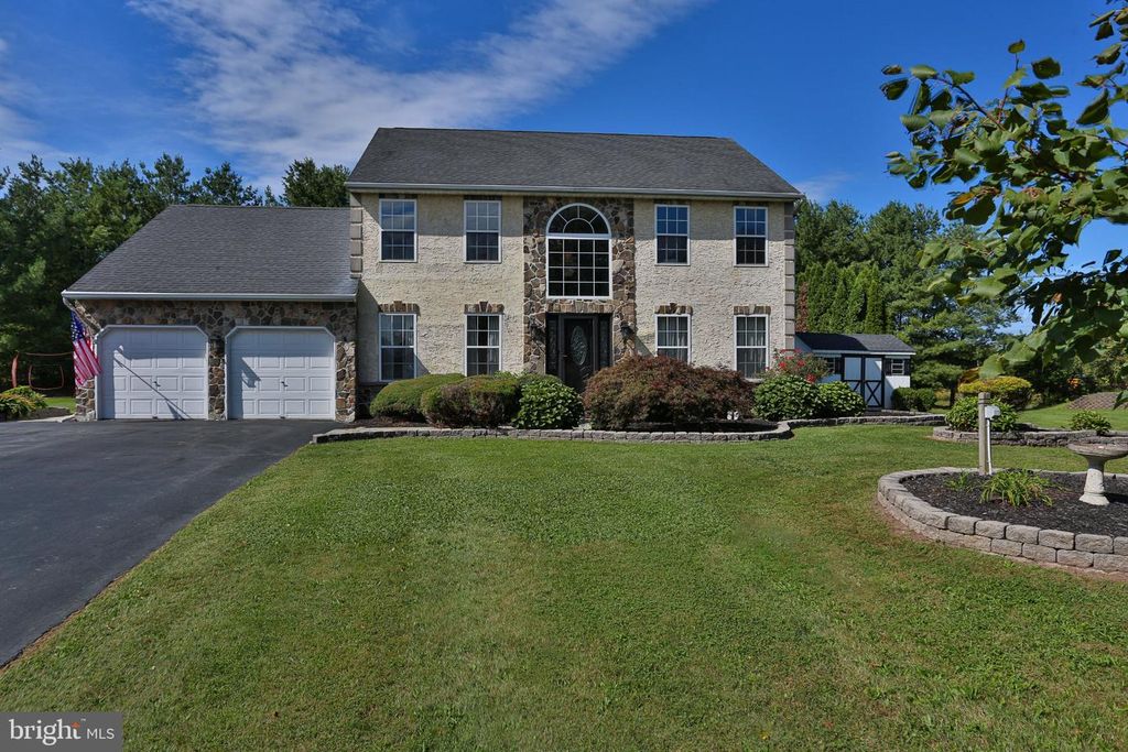 1100 LONGWOOD DR, QUAKERTOWN, PA 18951 — photo 2