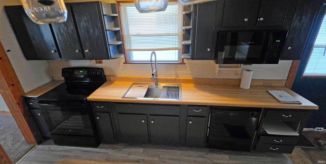 629 Lillian Avenue, Fort Wayne, IN 46808