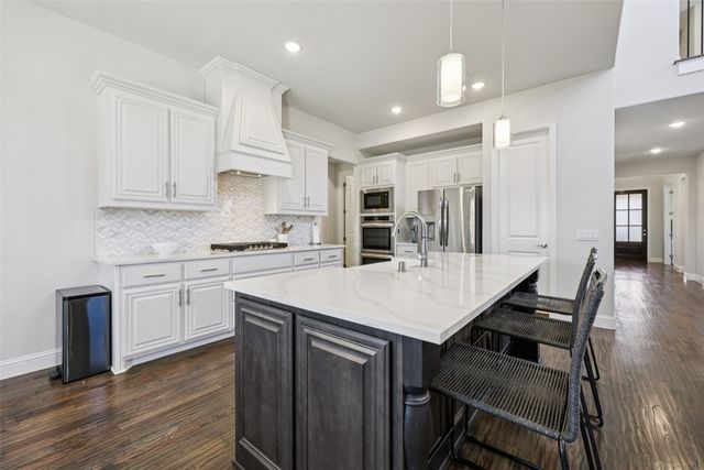 1134 Cardinal Drive, Midlothian, TX 76065