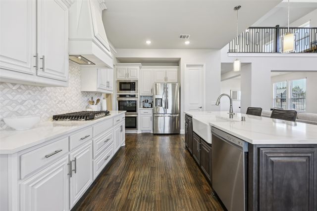 1134 Cardinal Drive, Midlothian, TX 76065