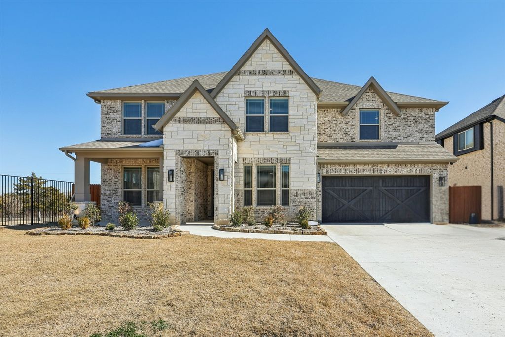 1134 Cardinal Drive, Midlothian, TX 76065
