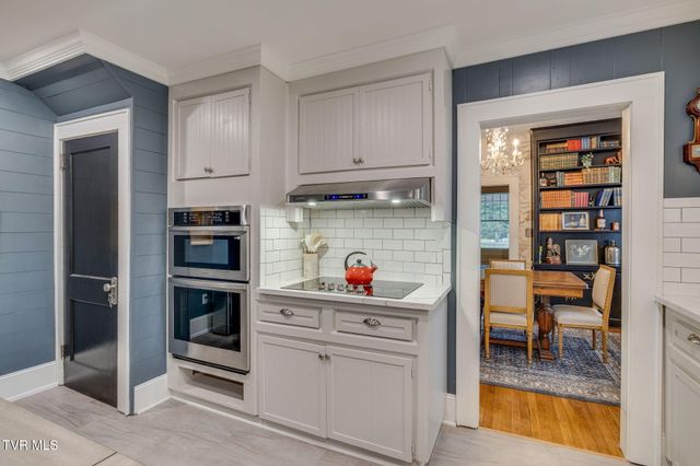 604 Bravo Street, Elizabethton, TN 37643