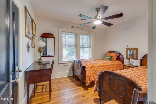 604 Bravo Street, Elizabethton, TN 37643