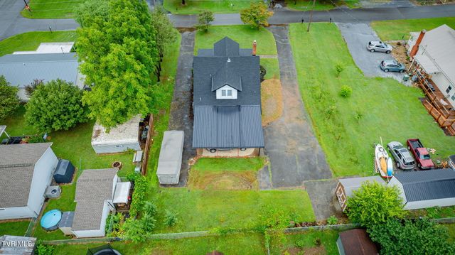 604 Bravo Street, Elizabethton, TN 37643