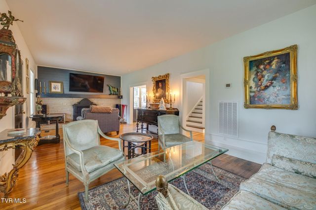 604 Bravo Street, Elizabethton, TN 37643