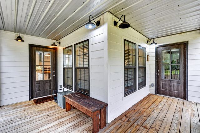 1001 N Seven Points Drive, Kemp, TX 75143