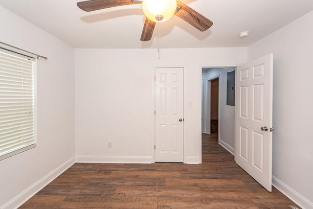 6933 Raymond Avenue, North Charleston, SC 29406