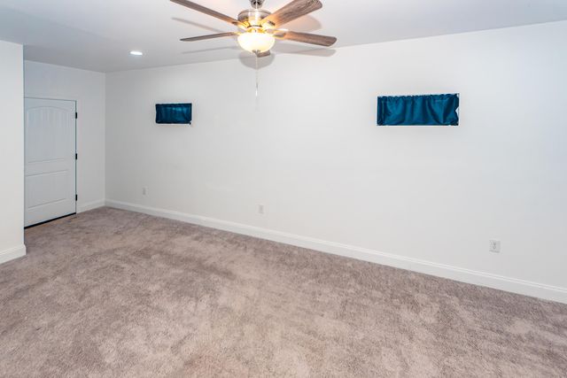 6933 Raymond Avenue, North Charleston, SC 29406