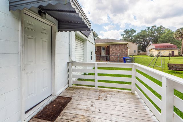 6933 Raymond Avenue, North Charleston, SC 29406