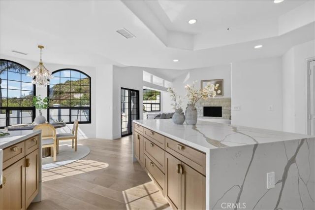 12322 Canyon Terrace, Santa Ana, CA 92705