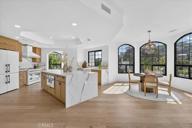 12322 Canyon Terrace, Santa Ana, CA 92705