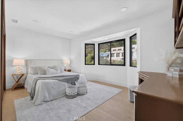 12322 Canyon Terrace, Santa Ana, CA 92705