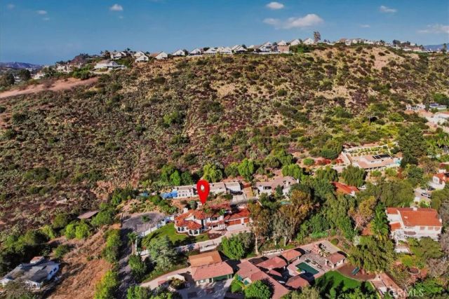 12322 Canyon Terrace, Santa Ana, CA 92705