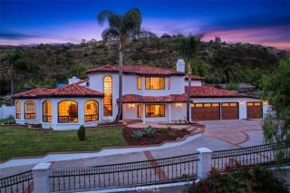 12322 Canyon Terrace, Santa Ana, CA 92705