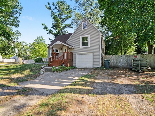 1095 Roosevelt Court, Muskegon, MI 49441