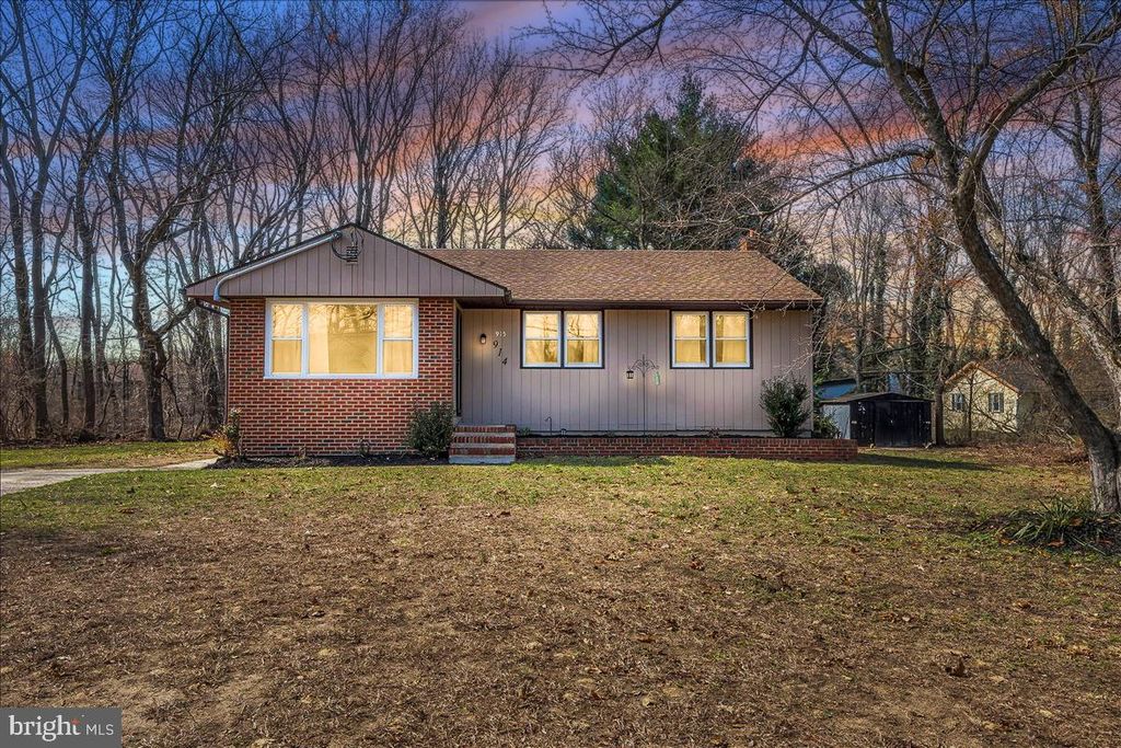 915 MARYLAND AVE, Deptford, NJ 08096