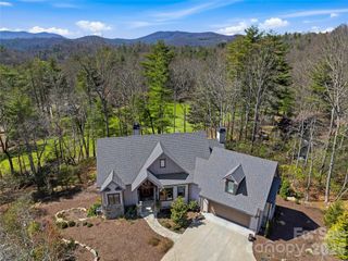 145 Chattooga Run, Hendersonville, NC 28739