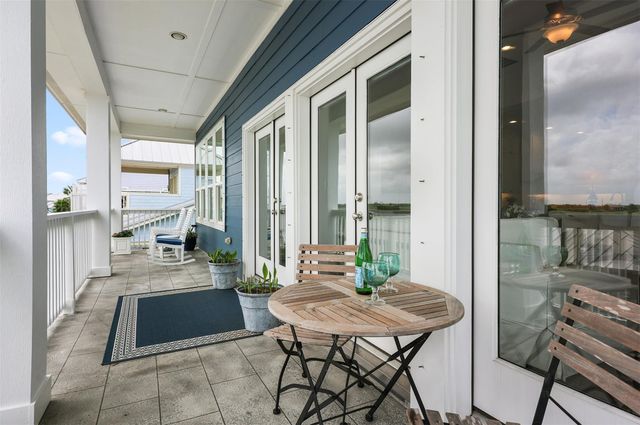 5425 Brigantine Cay Court, Texas City, TX 77590