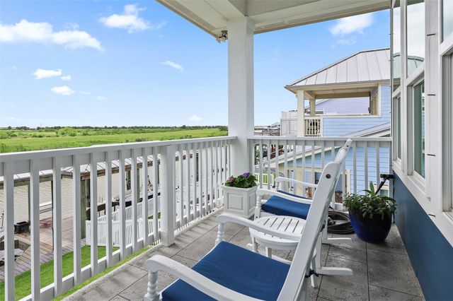 5425 Brigantine Cay Court, Texas City, TX 77590
