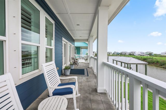 5425 Brigantine Cay Court, Texas City, TX 77590