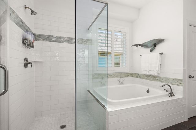 5425 Brigantine Cay Court, Texas City, TX 77590