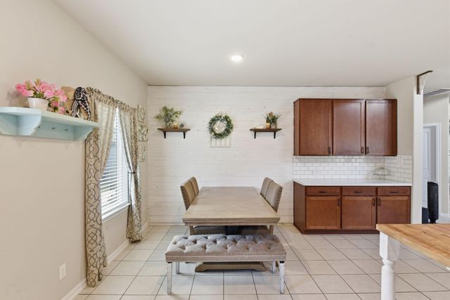 1511 Shannon Street, Alvin, TX 77511