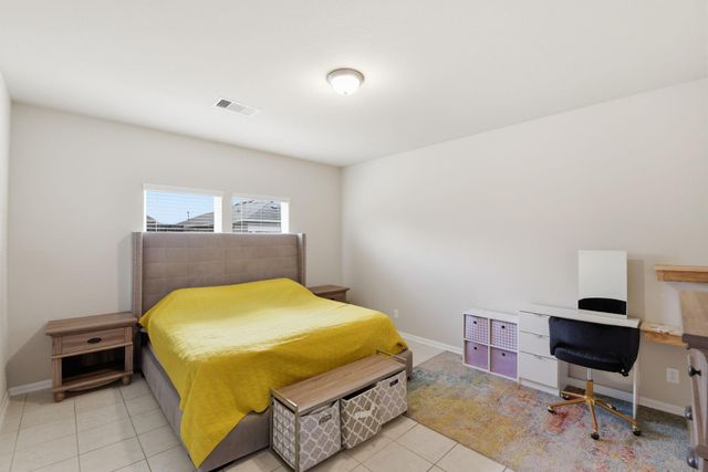 1511 Shannon Street, Alvin, TX 77511