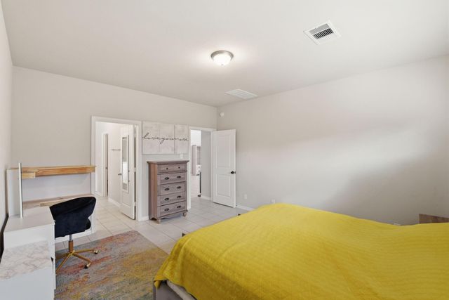 1511 Shannon Street, Alvin, TX 77511