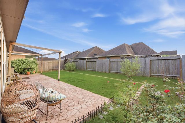 1511 Shannon Street, Alvin, TX 77511